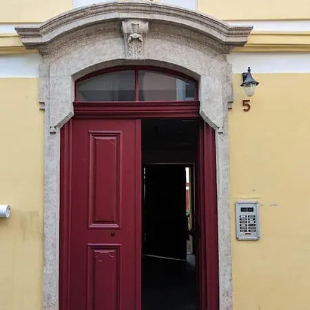 Apartment 6
