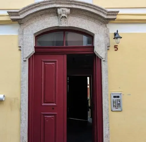 Apartment 6